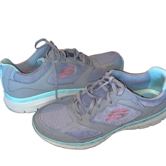 Skechers Shoes - Skechers Womens Flex Appeal 4.0 Active Flow Athletic Training sneakers size 10